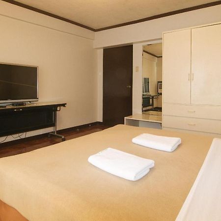 El Rico Suite Makati By Reddoorz Макати Экстерьер фото